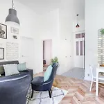 Bpr King Street Vintage Design Home With A/C